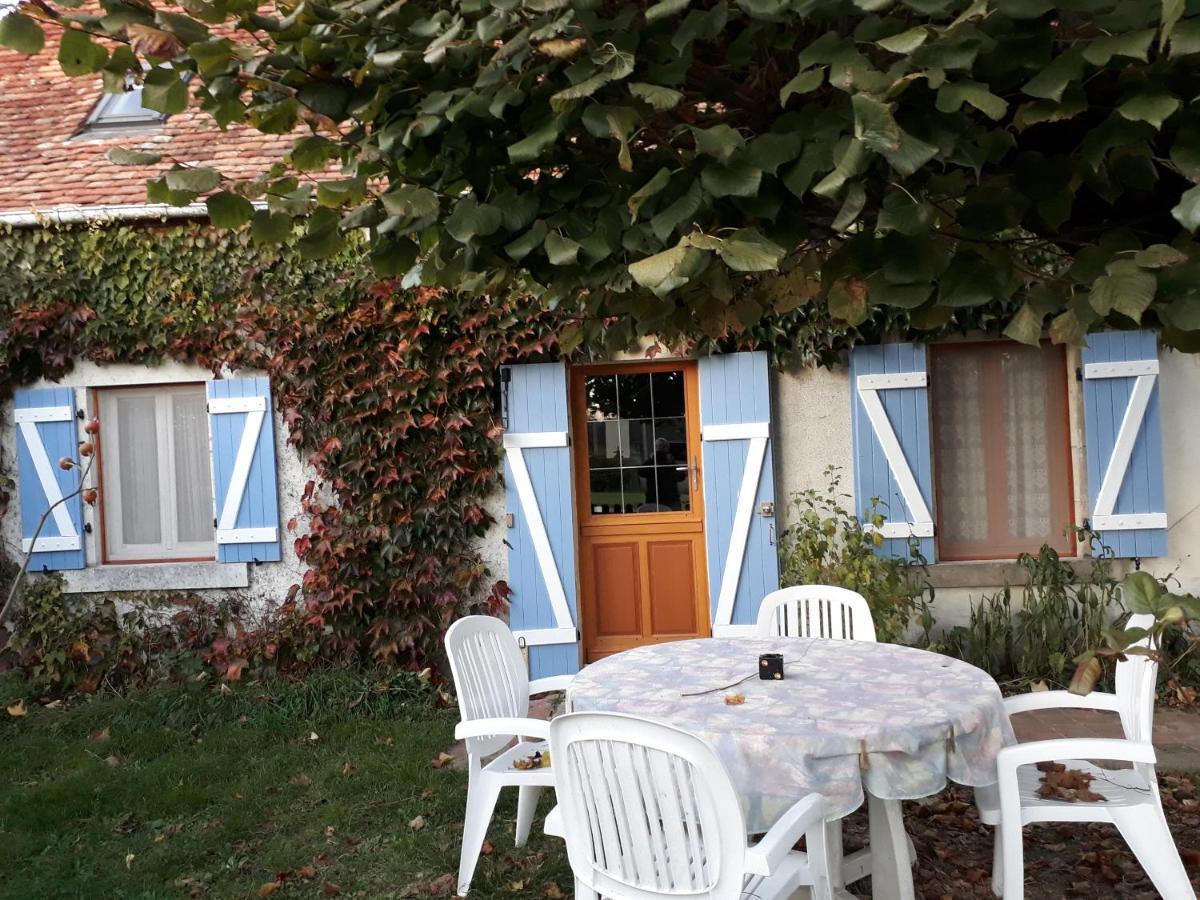 La Maison De Xenos Nohant-en-Graçay Eksteriør billede